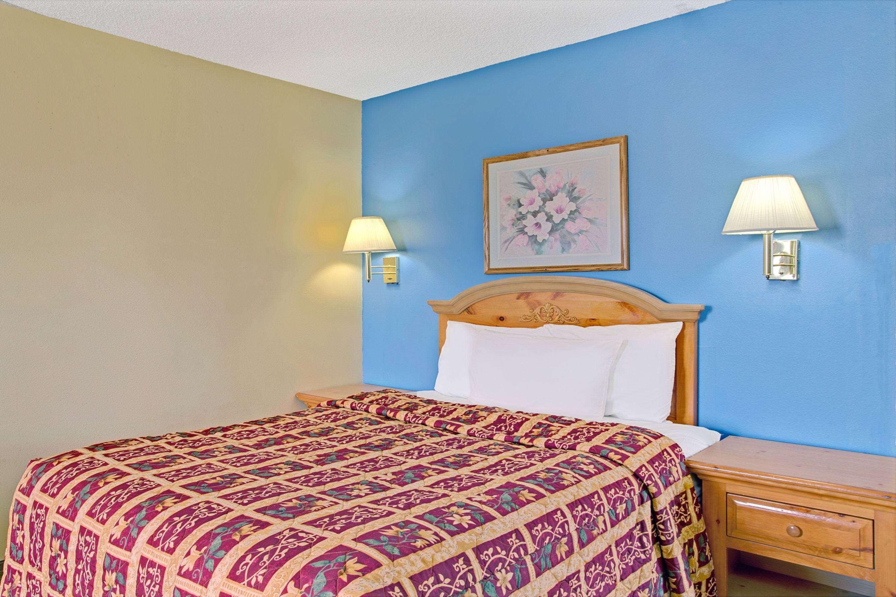 Days Inn By Wyndham Lehi Extérieur photo