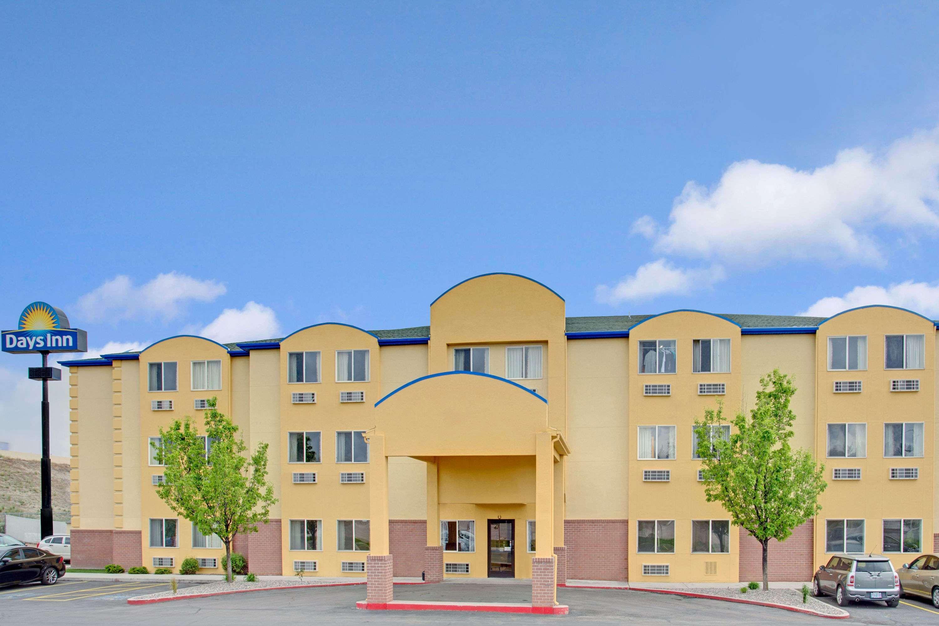 Days Inn By Wyndham Lehi Extérieur photo