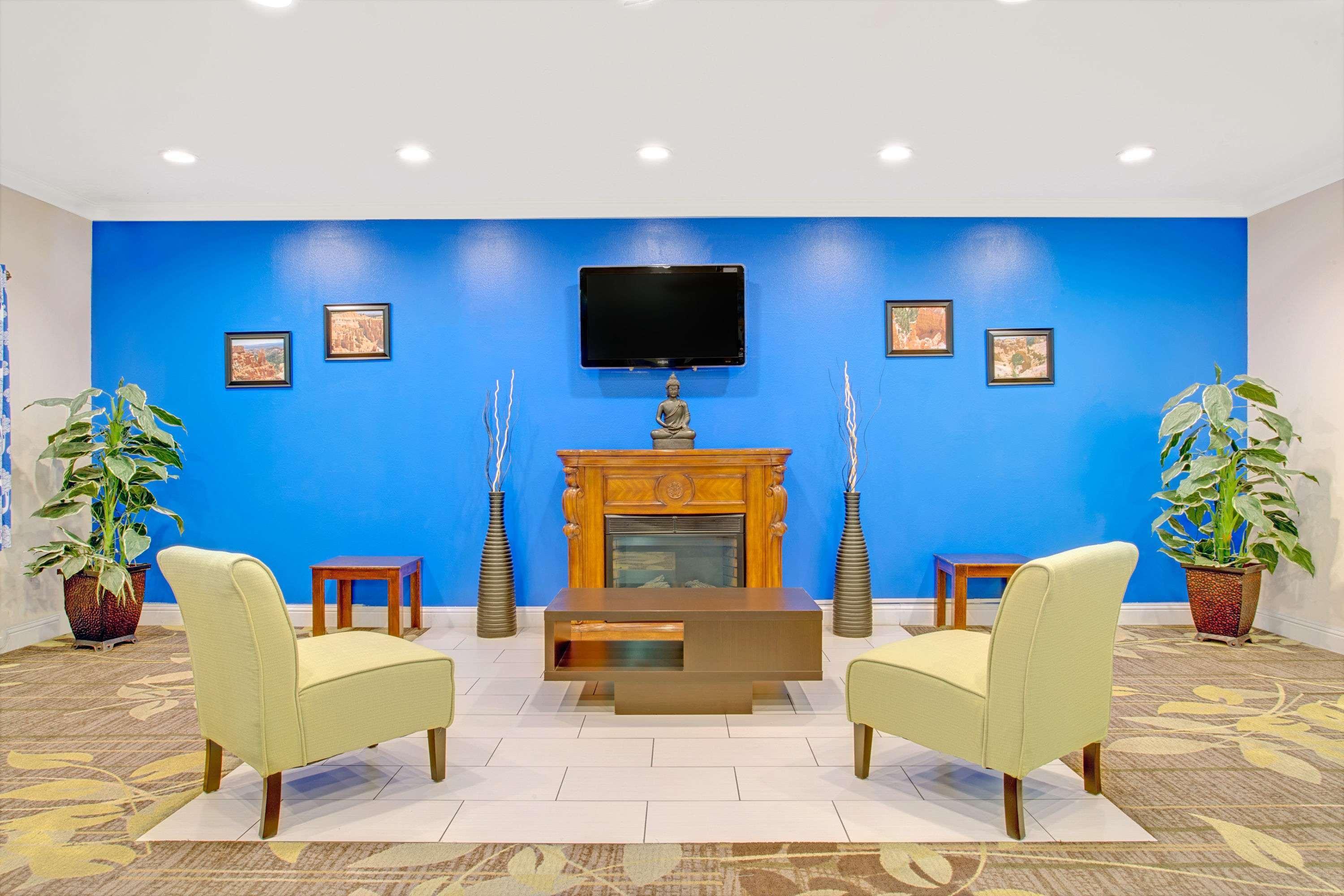 Days Inn By Wyndham Lehi Extérieur photo