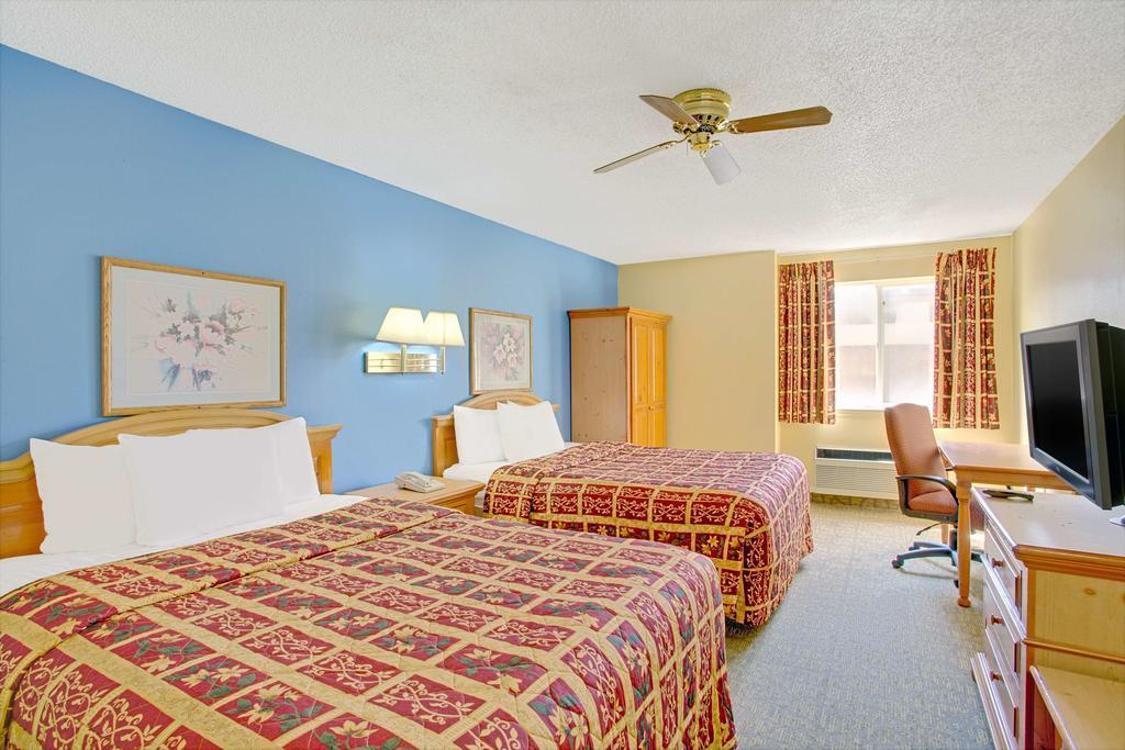Days Inn By Wyndham Lehi Extérieur photo